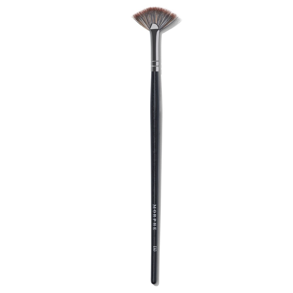 E40 - EYELASH FAN BRUSH